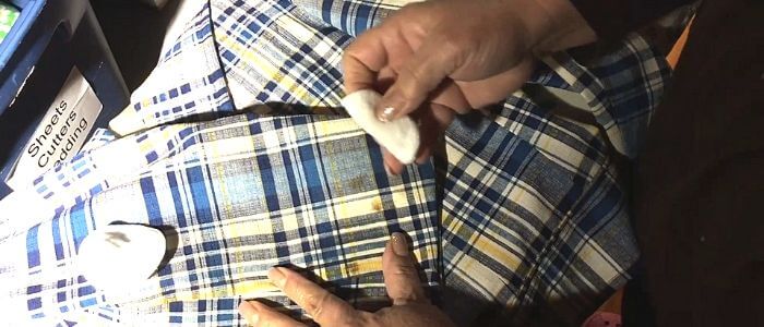 How to remove old oil stains from polyester