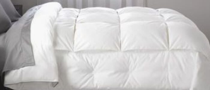 Grey sheets white duvet (1)